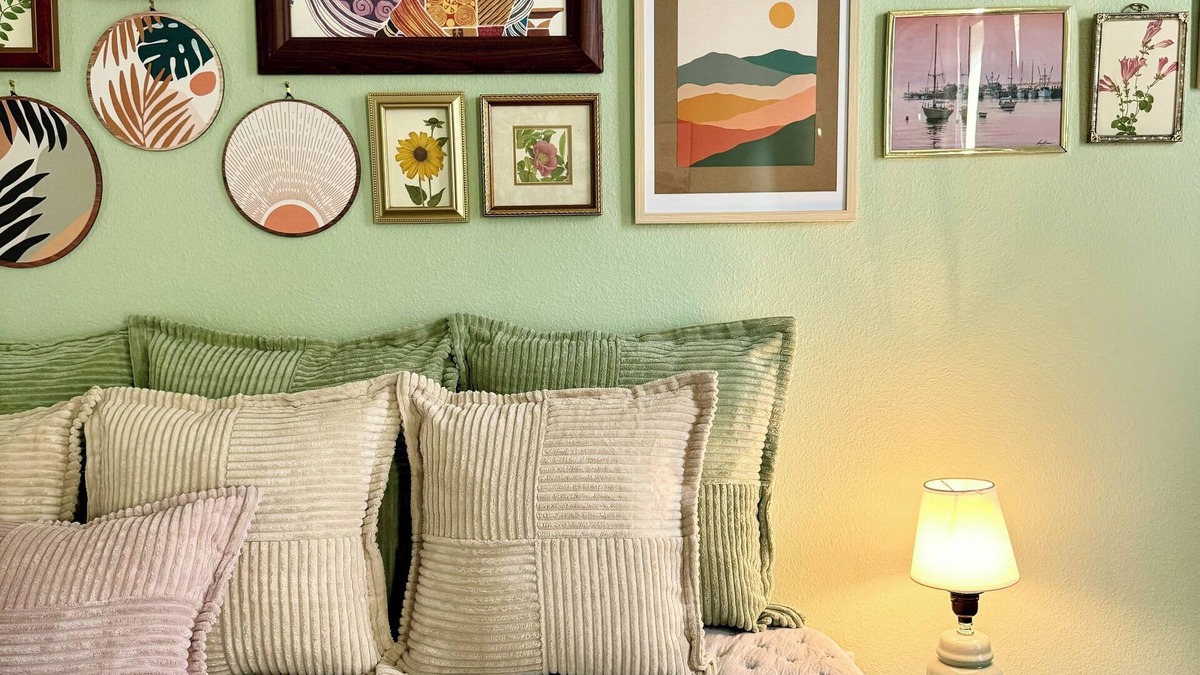 Sanford House | The Hub on Cypress Ave - walk to downtown Sanford