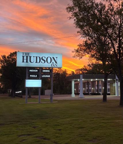 Morris Hotel | The Hudson Inn