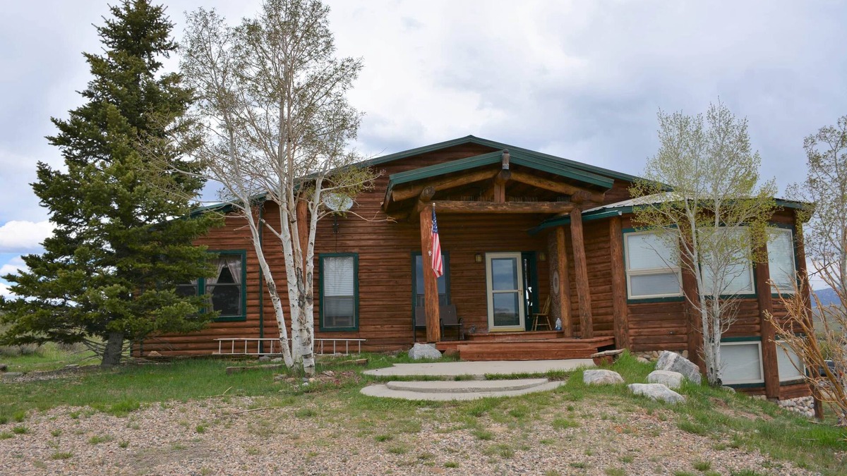 Walden House | The Huston Lodge by Walden, CO