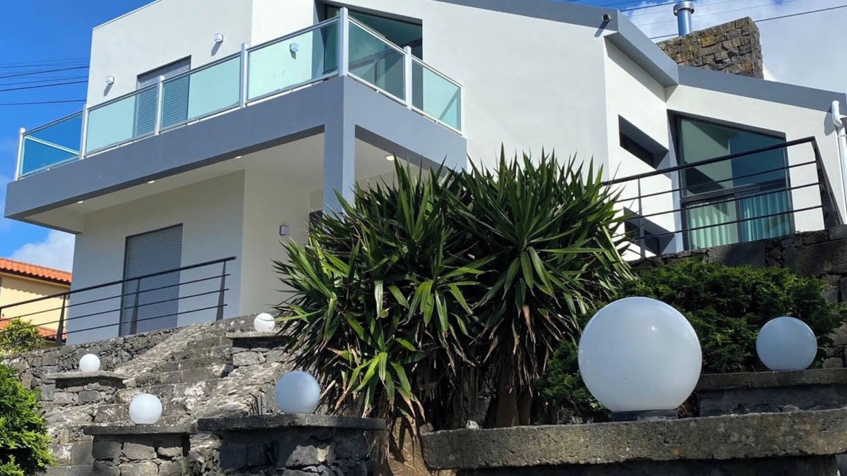 Mosteiros House | The ideal getaway: magical sunset, beach nearby, and top attractions close by.