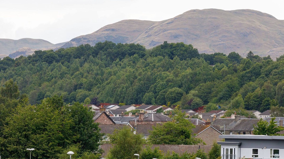 Alloa Apartment | The Inglewood Apartment is a stylish refurbished 1 bedroom serviced apartment