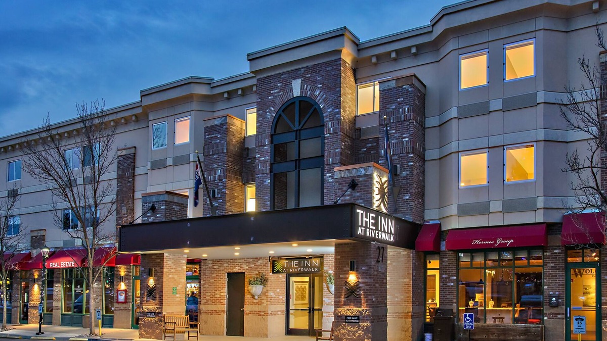 Edwards Hotel | The Inn at Riverwalk