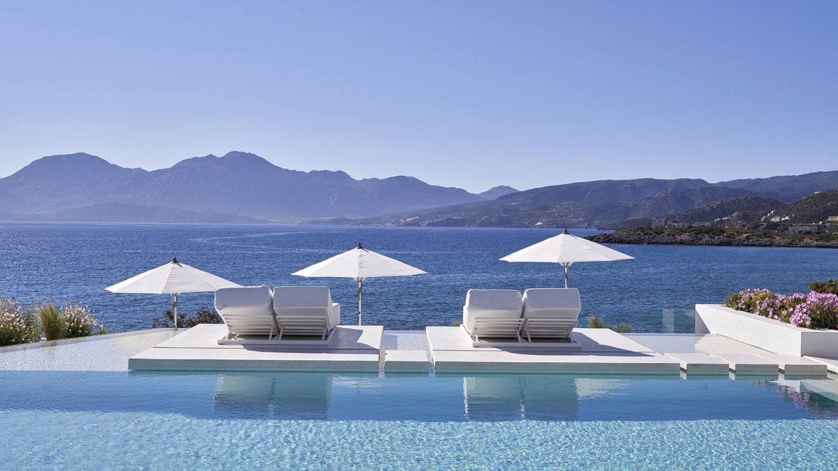 Almyros House | The Island Concept