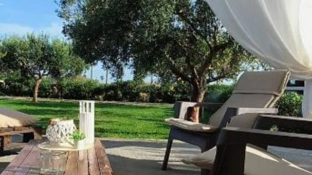 Portopalo di Capo Passero Villa | The court of the olive trees - 1