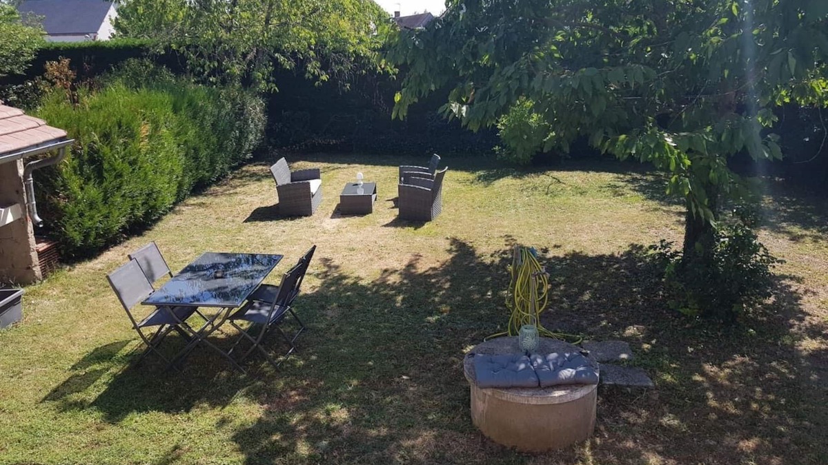 Sully-sur-Loire House | The J.Ferry. Cosy renovated house with enclosed garden