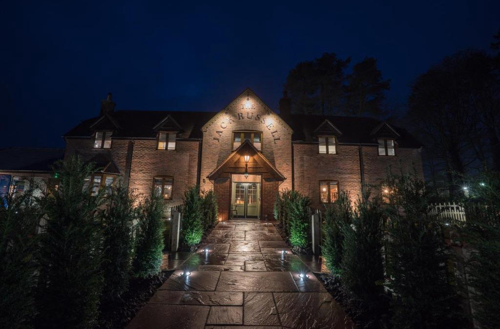 Penwood Hotel | The Jack Russell