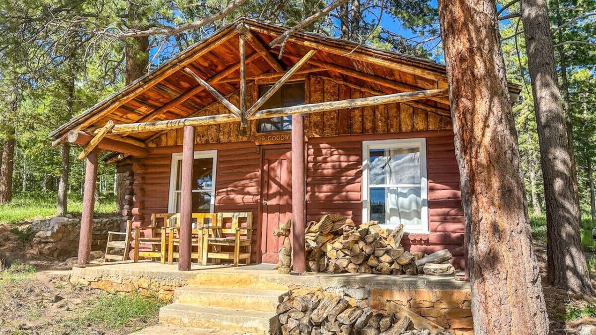 Duck Creek Village Cabin | The John Wayne Cabin at Angel Valley Ranch