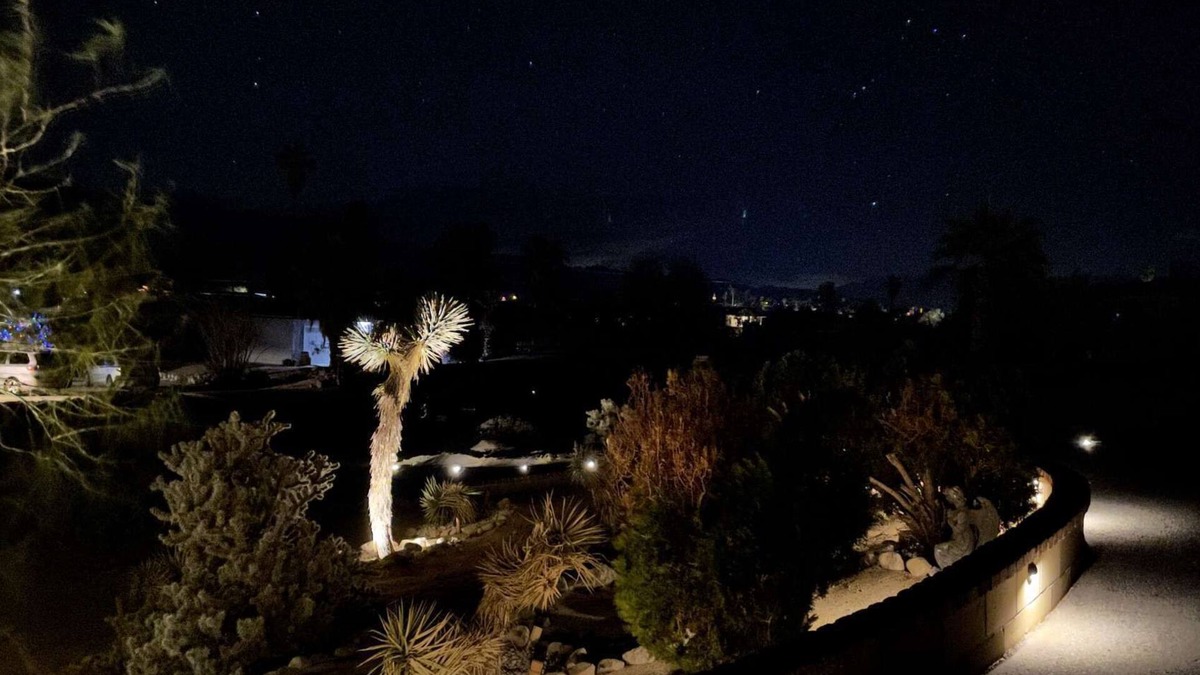 Twentynine Palms House | The Joshua Tree Forest:FREE* Heated Salt Pool,City&Mtn.Views,BBQ,1/2 ACRE,Billiards,Board Games!