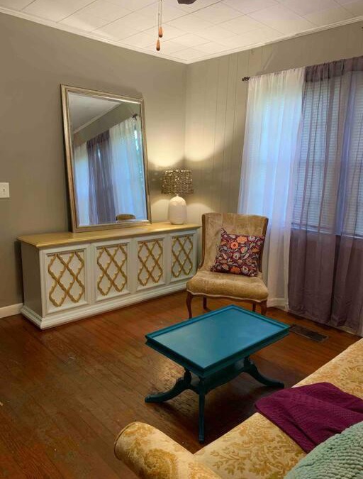 Brookhaven Apartment | The Jungalow