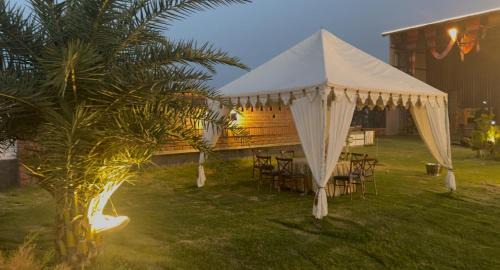 Karnal Hotel | The Kalyaneshwar Dixit Hotels & Resorts