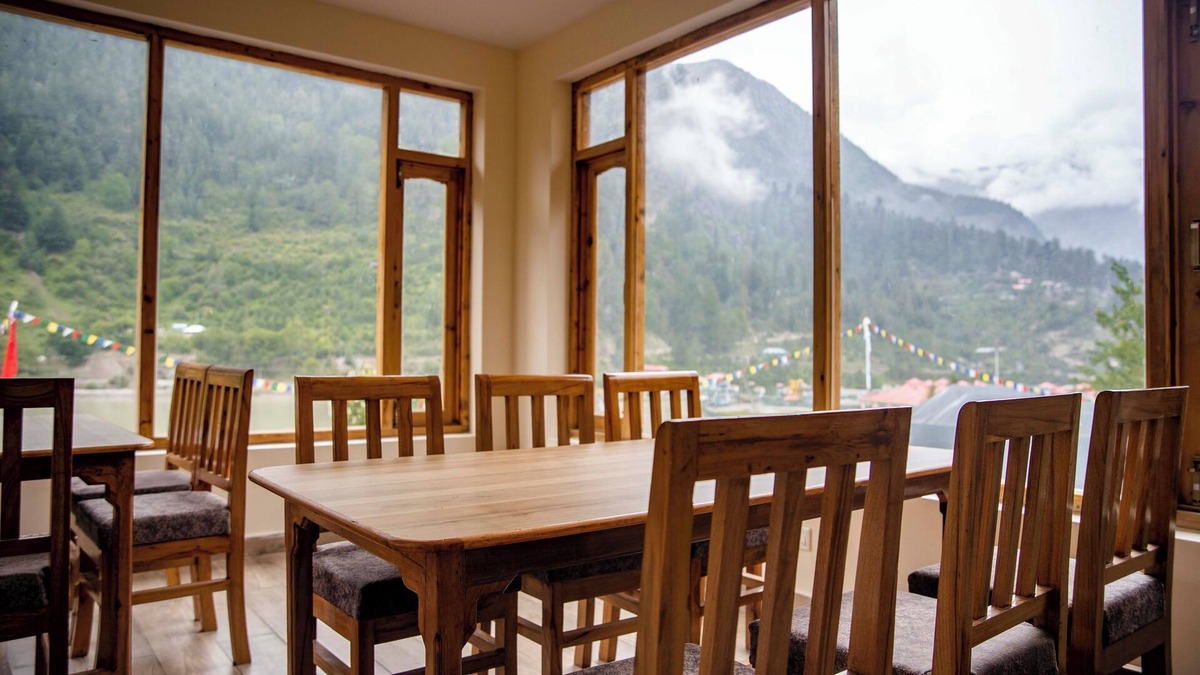 Sangla Hotel | The Kamru Riverside Camps and Resorts