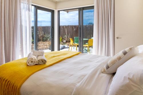 Waimairi Beach Apartment | The Keep - Waimairi Beach