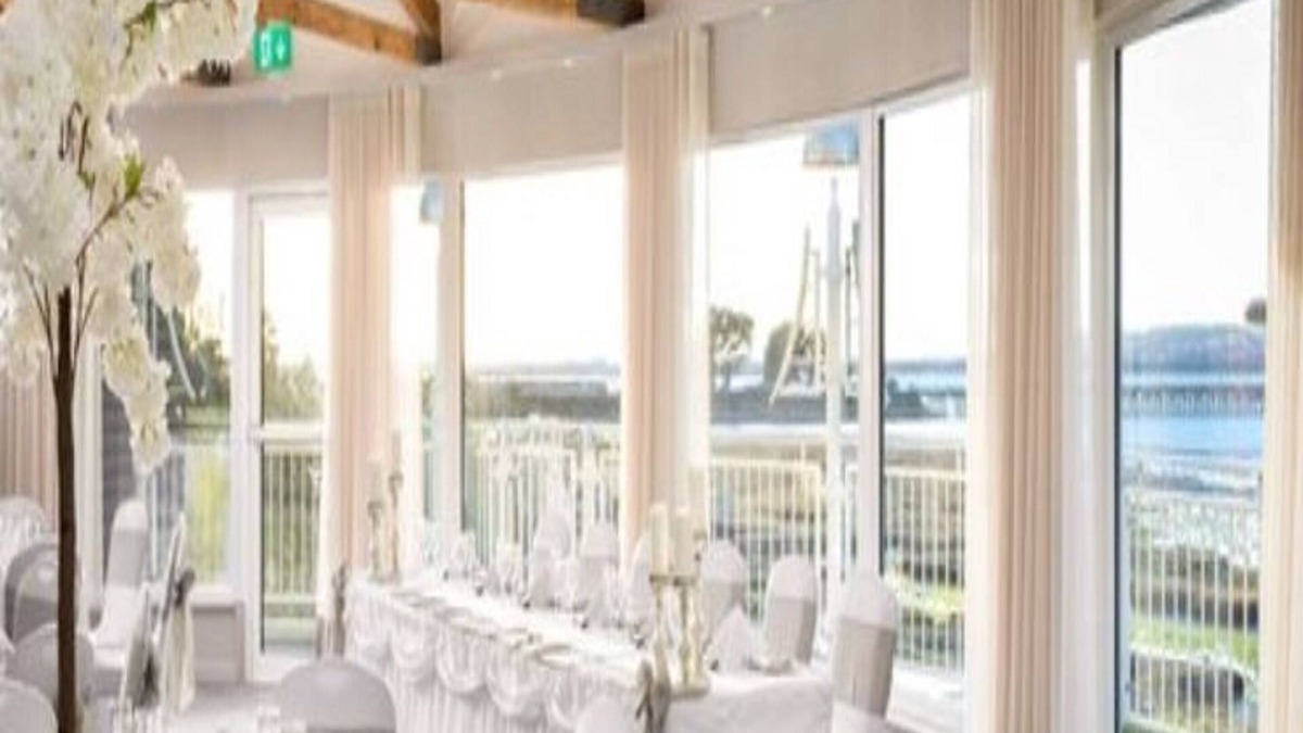 Hayling Island Hotel | The Langstone Quays