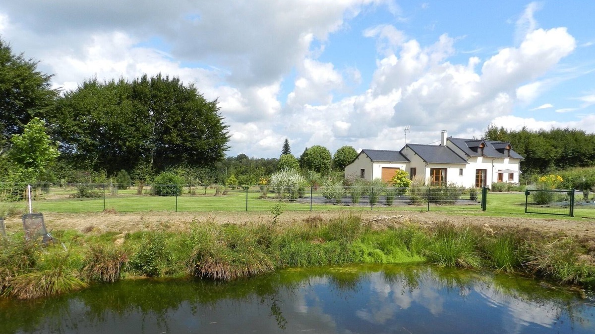 Esqueheries Villa | The latch. Self catering. 4 star guest apartment.
