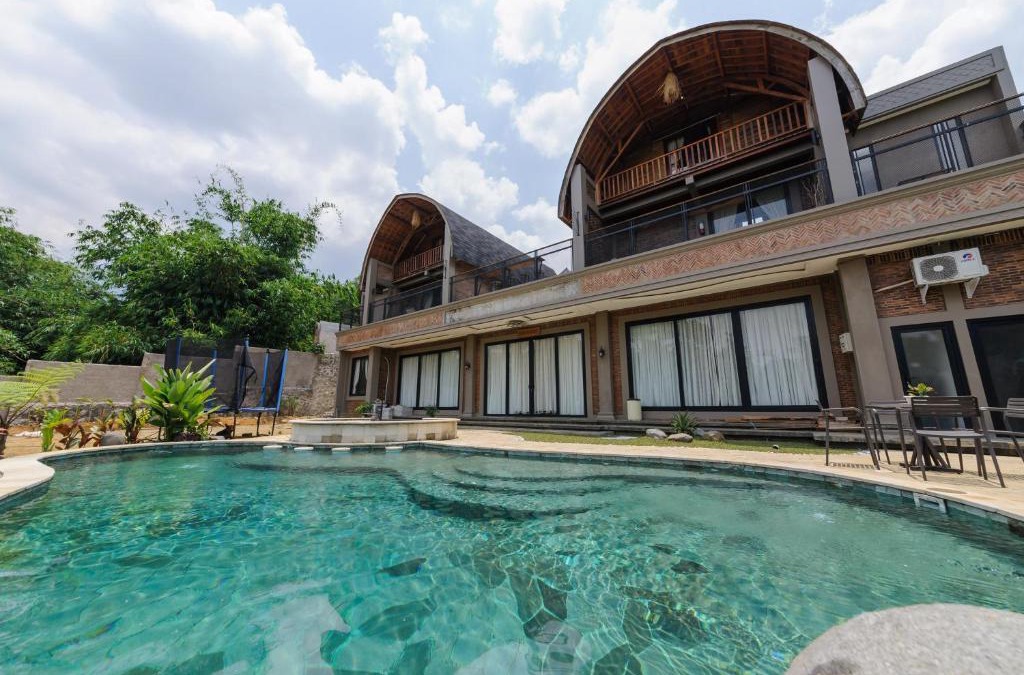 Cilobak Villa | The Lavana Sasandu Gunung Salak Bogor