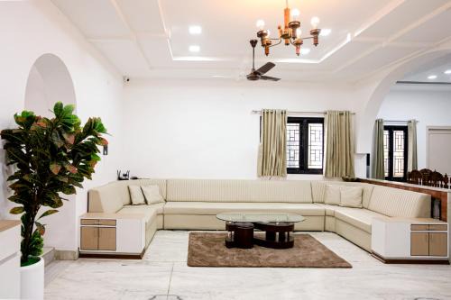 Bhuj House | The Lavish Affair