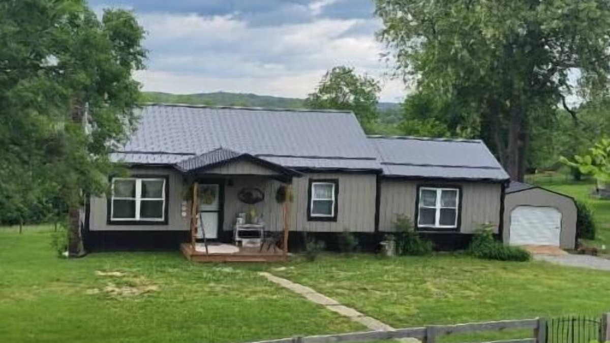 New Rumley Cottage | The Lawthers House