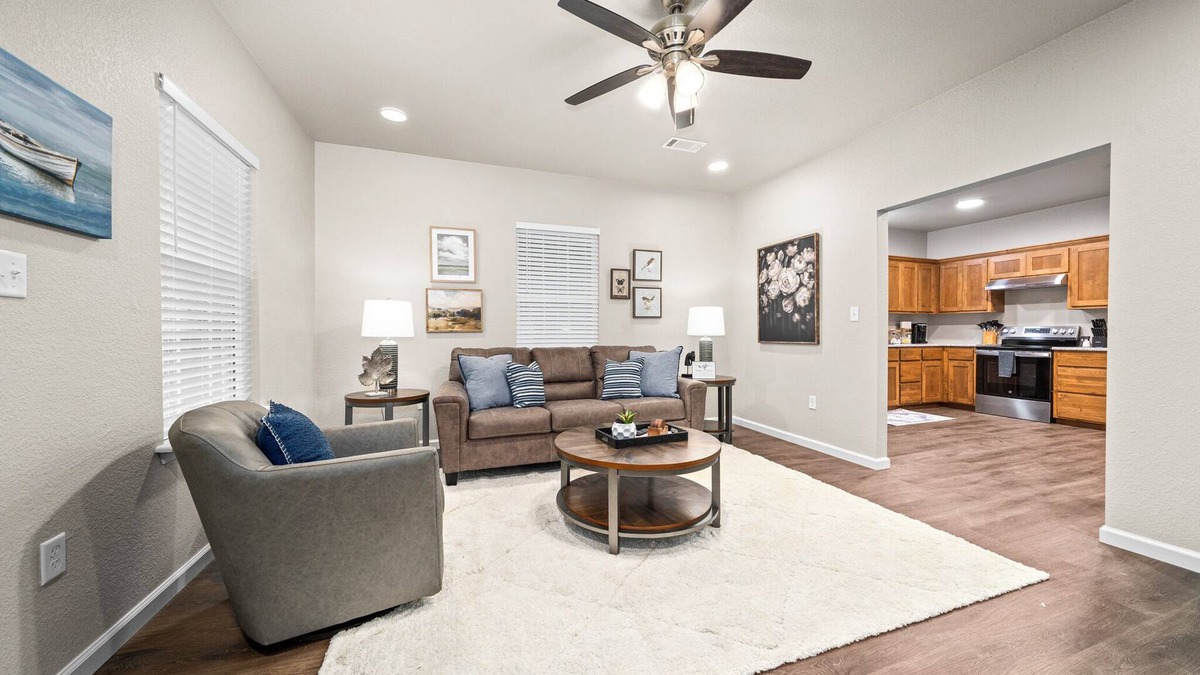 Fort Smith House | The Lecta House-Modern Art Haven