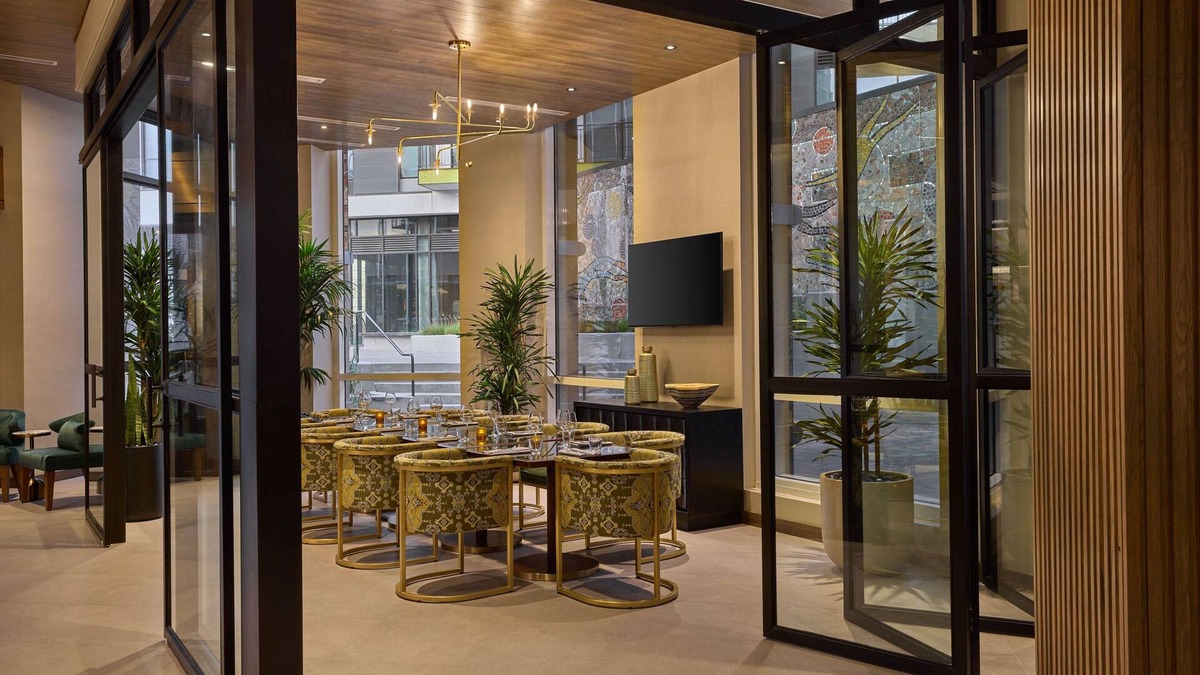 Downtown Tucson Hotel | The Leo Kent Hotel, Tucson, a Tribute Portfolio Hotel