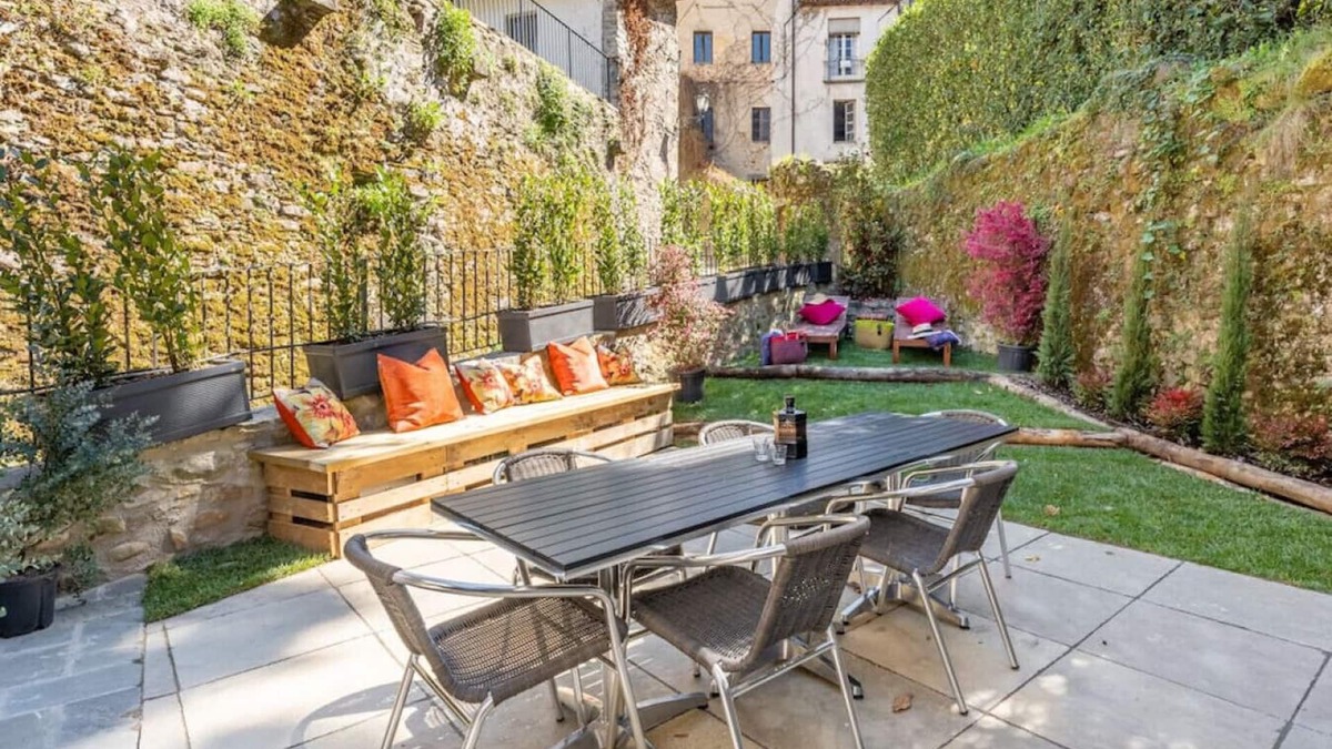 Mologno Villa | The Liberties · Luxury Villa in Barga Old Town