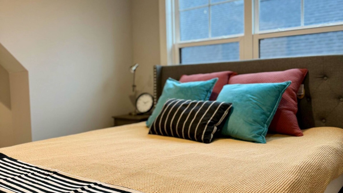 Lynchburg House | The Liberty HousenSpacious 5-bedroom house in charming Lynchburg