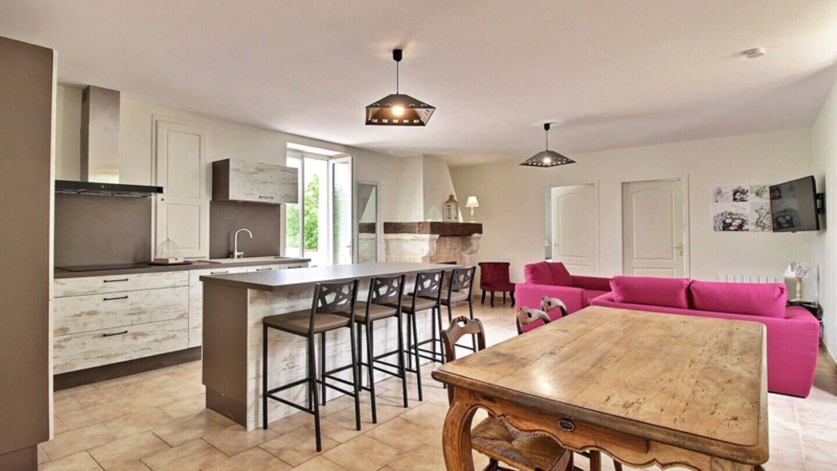 Sanilhac House | THE "LILAS" GITE - 3 BEDROOMS, UP TO 6 PEOPLE (84M²)