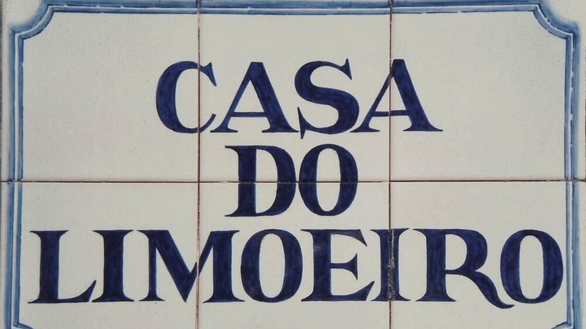 Labrugeira House | THE LIME TREE HOUSE - THE BEST OF PORTUGAL ONE STEP AWAY FROM LISBON