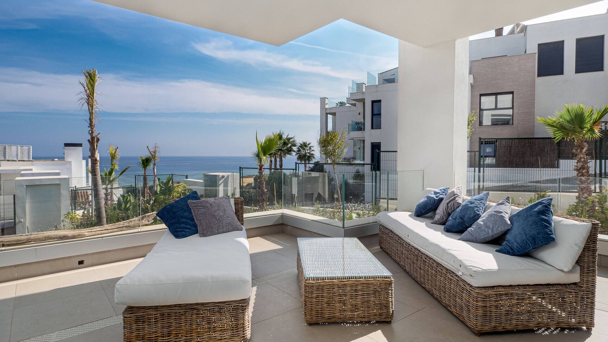 San Roque Apartment | The Links II Premium Apartment 2323