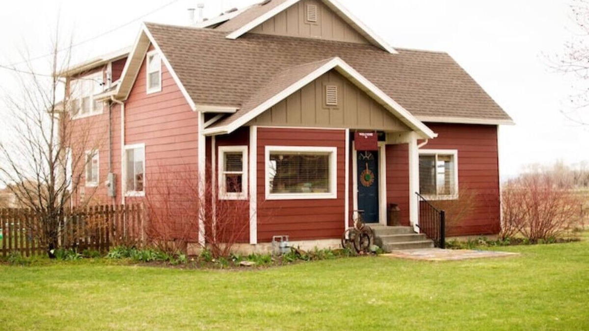 Box Elder County Other | The Little Red Inn/Preschool Near Bear River Cityn