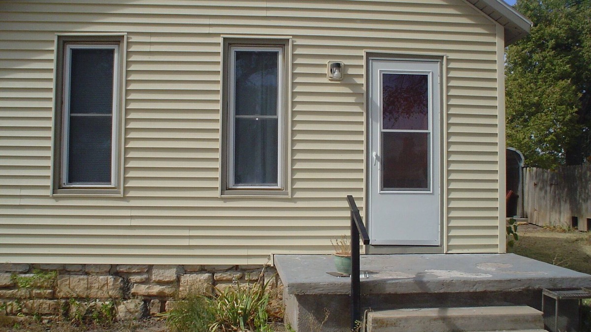 Jetmore House | The Little Sunflower
