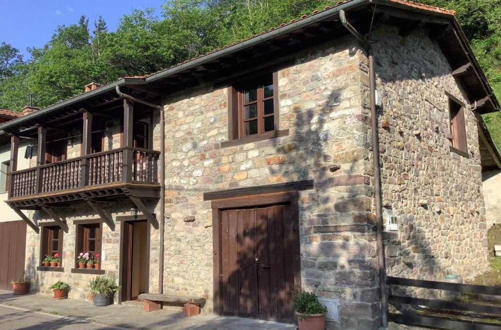 Los Tojos House | The living mountain - SAJA - CASONA RURAL