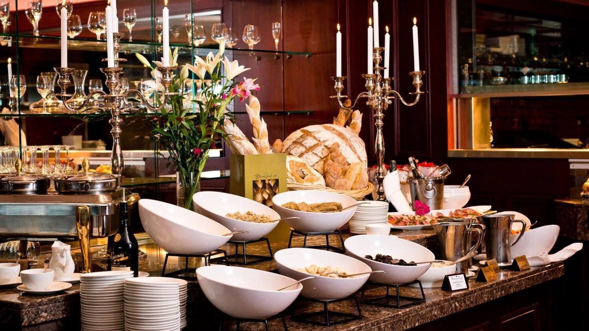 Lecemy Bed & Breakfast | The Lodge at Harvey's Point