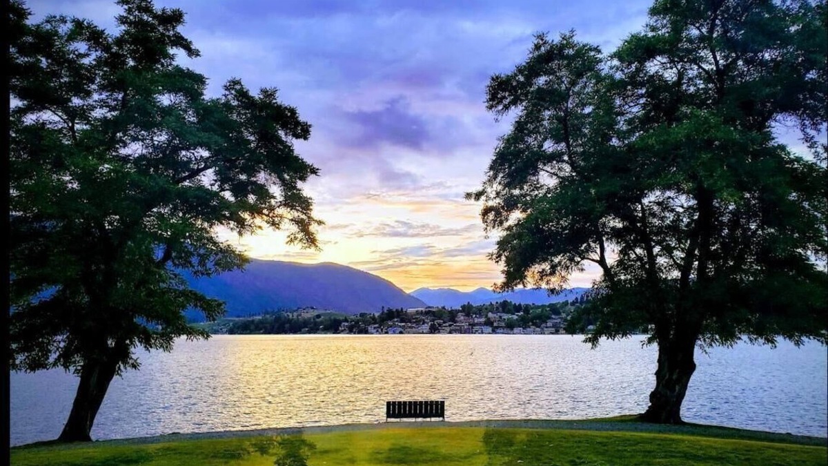 Wapato Point Condo | The Lodge At Wapato Point Resort-Lake Chelan, Manson WA - 1 BDR UPPER FLOOR Unit