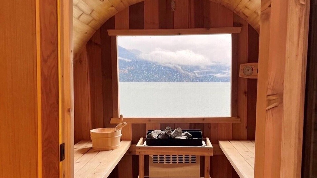 Harrison Hot Springs Cabin | The Lodge on Harrison Lake Cabin #1, 2 bedroom