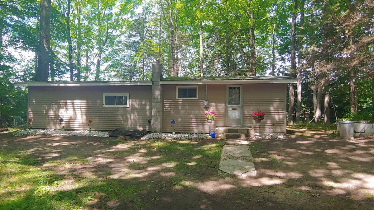 Manistee Cabin | The Lodge in Manistee