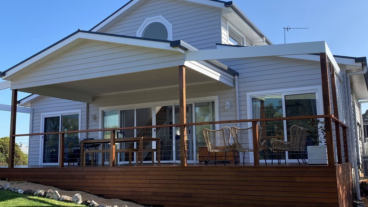 Rivoli Bay House | The Loft is everything you want for a luxury time away walking distance to beach