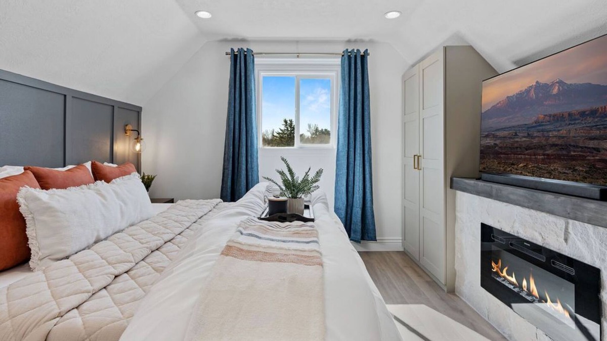 Taylorsville Apartment | The Lofty Lodge, Cozy and Lux