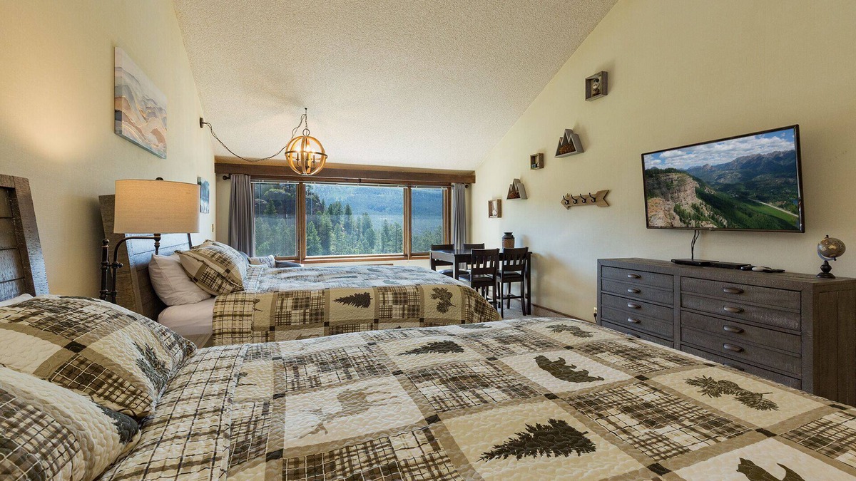 Purgatory Condo | The Lookout (#406) | 10 min to Ski, Golf, AC/Pool/Hot Tub - High Ceilings