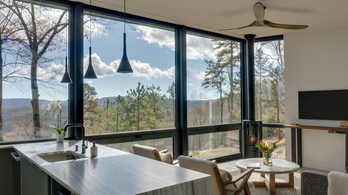 Mills River House | The Lower Dogwoods at Vineyard Gap