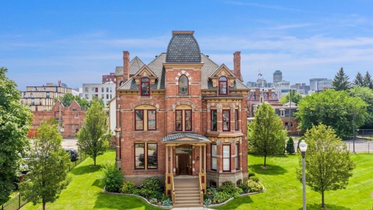 Midtown Condo | The Lucien: Historic Condo in Heart of Brush Park
