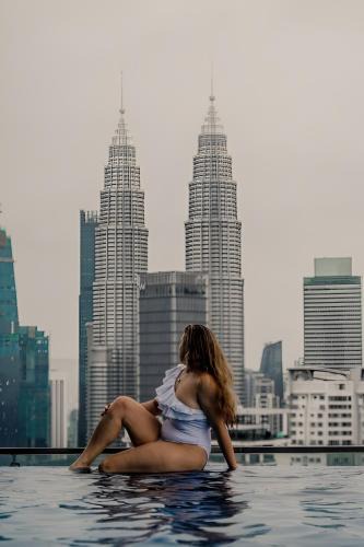 Kuala Lumpur City Centre Apartment | The Luxe & Colony KLCC By LuxeHub