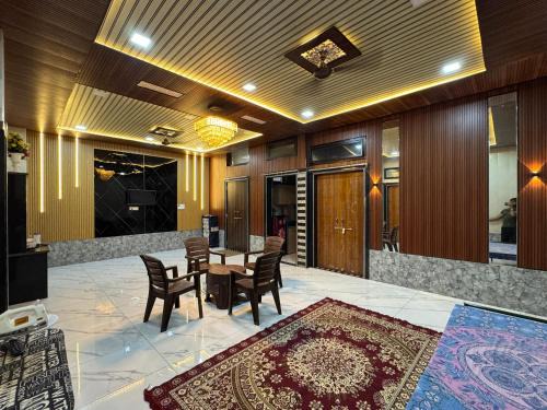 Amer Fort Road Apartment | The luxe loft