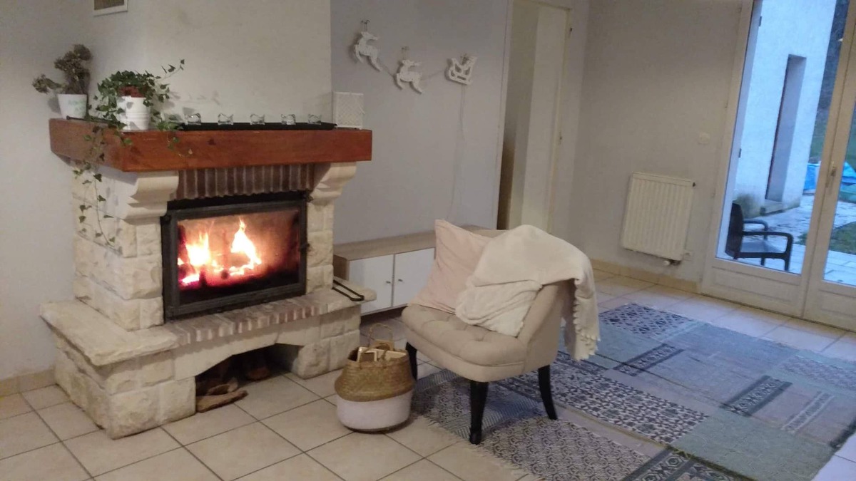 Boutigny-Prouais House | the lys, 45 minutes from Paris, discovering resources and spaces at 32 euros