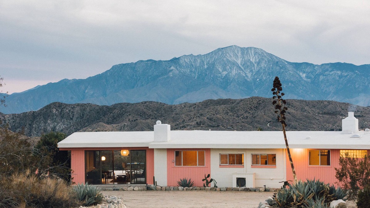 Morongo Valley House | The Mallow House Secluded Mid-Century Ranch with Desert Views near Joshua Tree