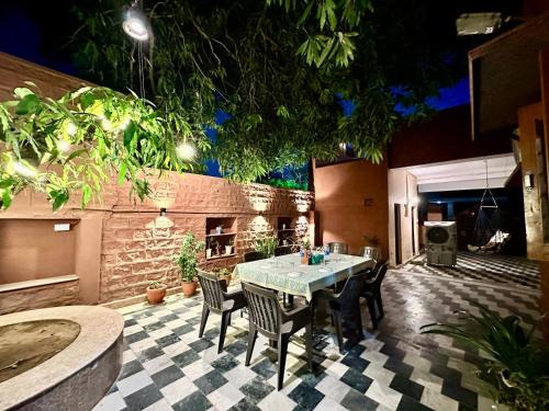 Ratanada House | The Mango Tree by ANAND VILLA