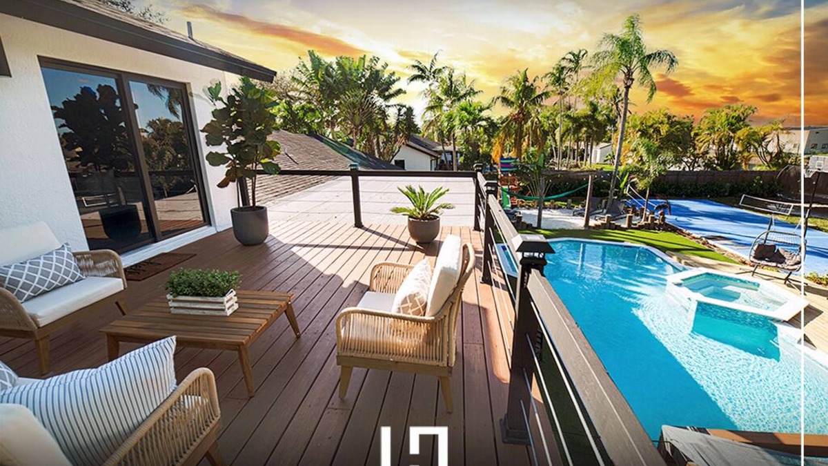 Richmond West House | The Mansion Pickleball, Golf and heated pool