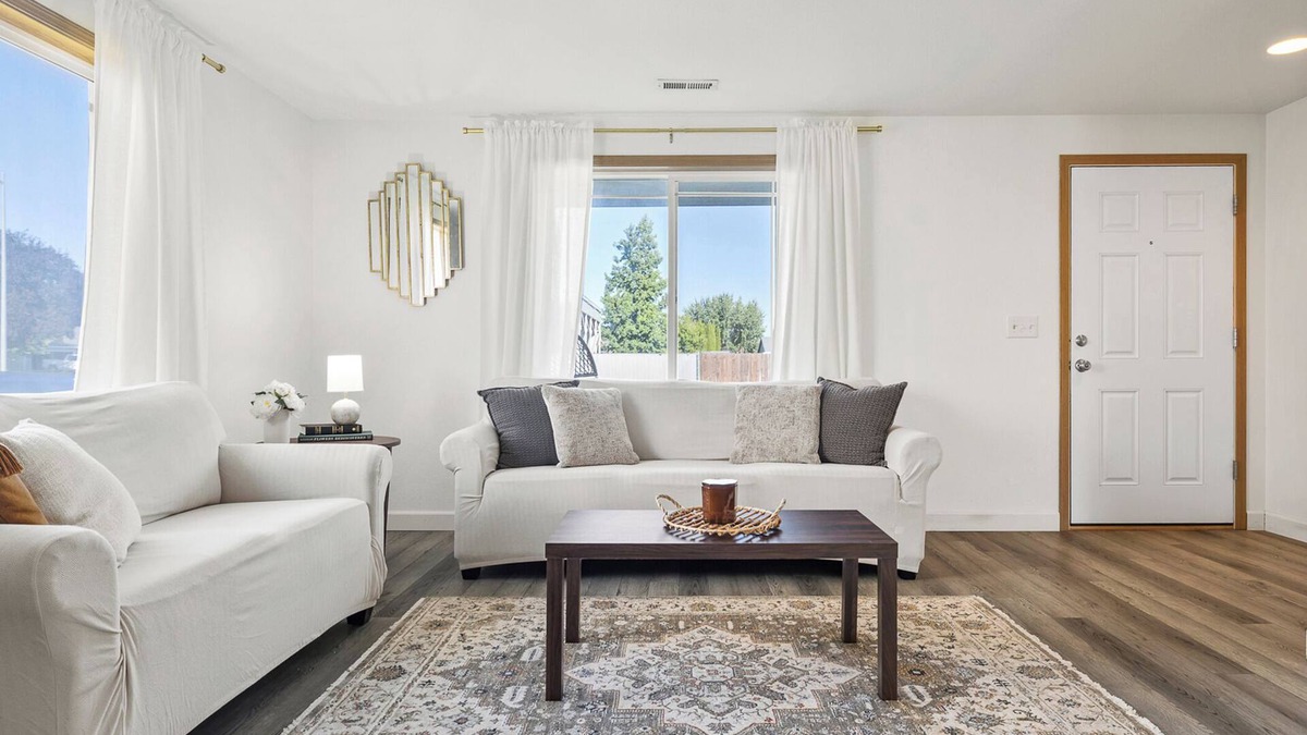Tri-Cities House | The Marigold - Cozy 3 Bed House in Pasco