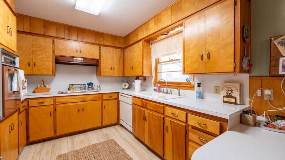 Slaton House | The Mary Martha - 3BR/2BA - Family Home