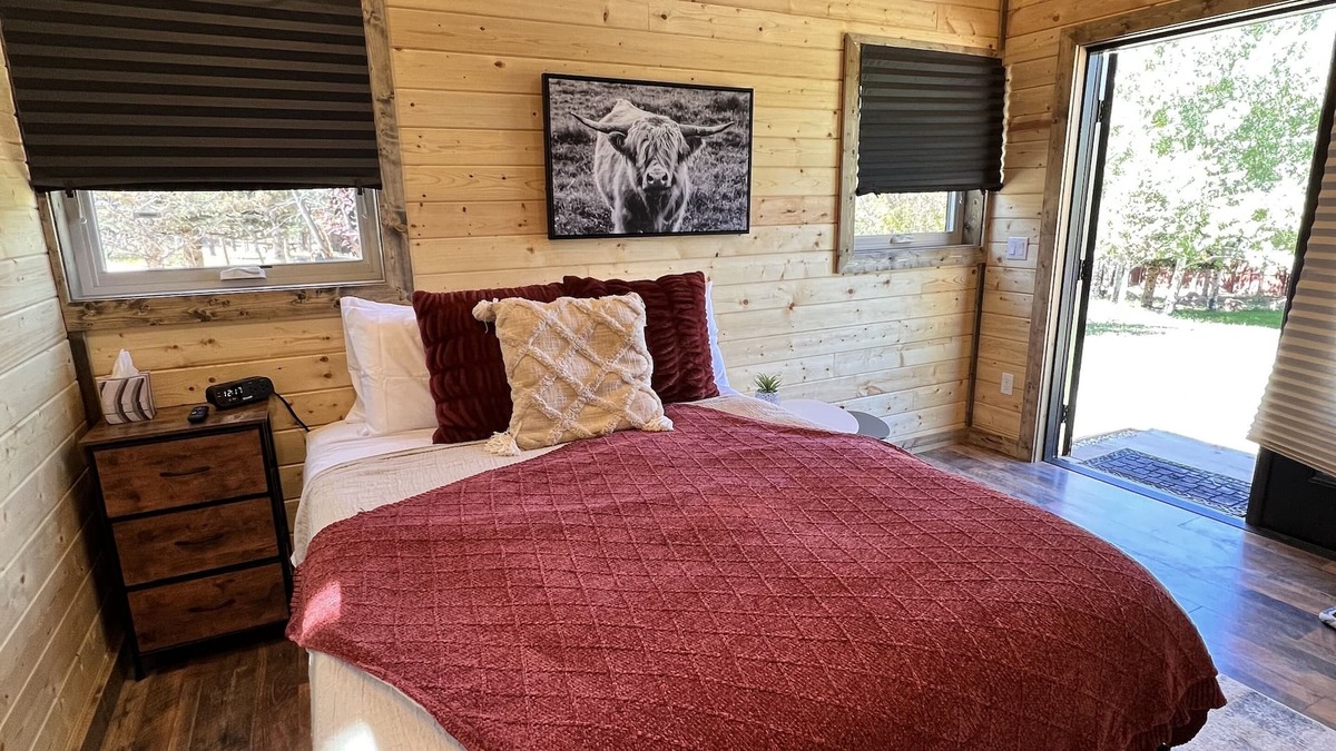 Westcliffe Cabin | "The Matador" Westcliffe Outpost Cabin