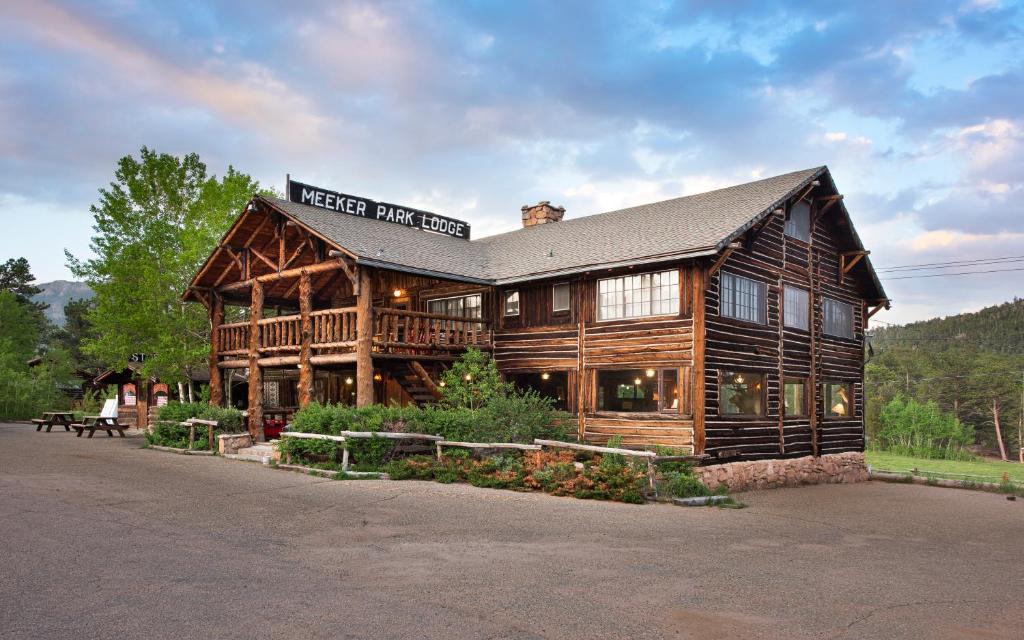 Allenspark Cabin | The Meeker Park Lodge